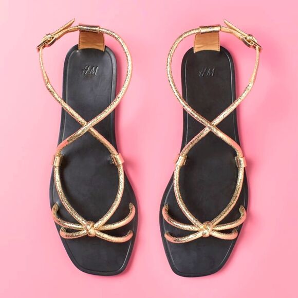 Gold crossover strappy sandals size 7 - Picture 1 of 9
